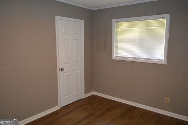 8859 Main Street 2, Woodstock, GA 30188