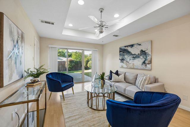 6802 Mccallum Boulevard, Dallas, TX 75252