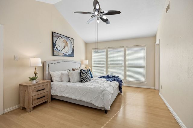 6802 Mccallum Boulevard, Dallas, TX 75252