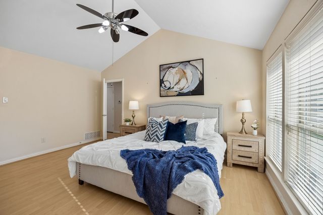 6802 Mccallum Boulevard, Dallas, TX 75252