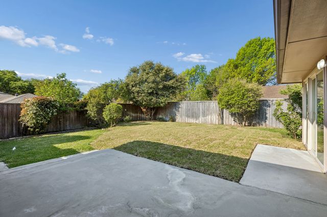 6802 Mccallum Boulevard, Dallas, TX 75252
