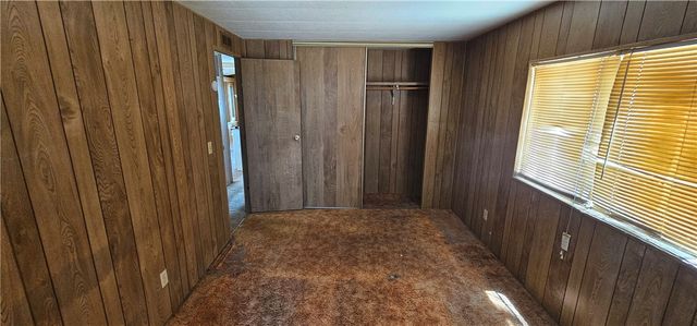 7507 W Shinarump Drive, Golden Valley, AZ 86413