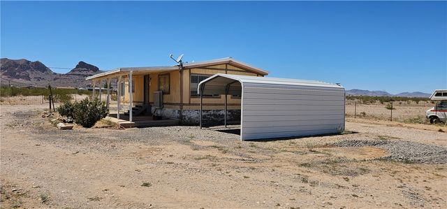 7507 W Shinarump Drive, Golden Valley, AZ 86413