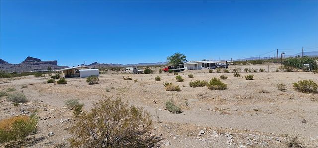 7507 W Shinarump Drive, Golden Valley, AZ 86413