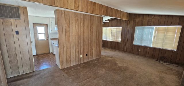 7507 W Shinarump Drive, Golden Valley, AZ 86413