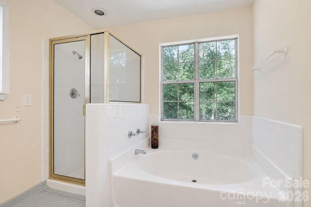 4736 Kirkgard Trail, Charlotte, NC 28269