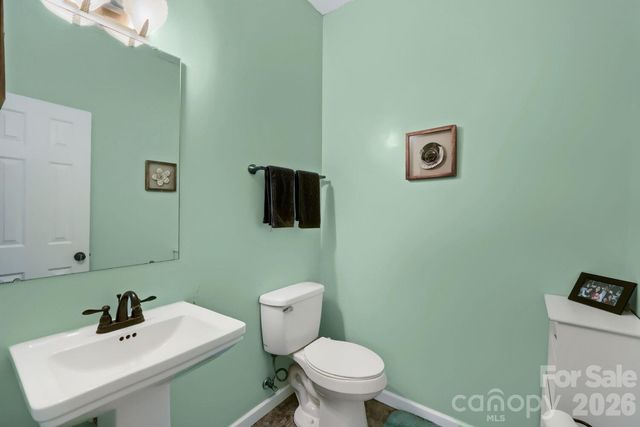 4736 Kirkgard Trail, Charlotte, NC 28269