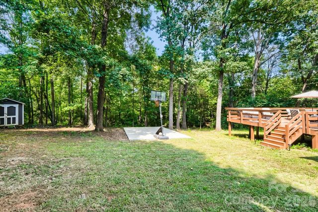 4736 Kirkgard Trail, Charlotte, NC 28269
