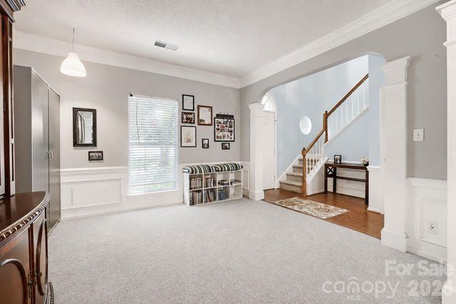 4736 Kirkgard Trail, Charlotte, NC 28269