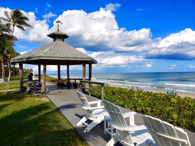 5505 N Ocean Boulevard 2-201, Ocean Ridge, FL 33435