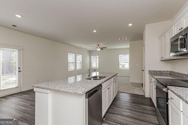 7008 Rochford Drive, Covington, GA 30014