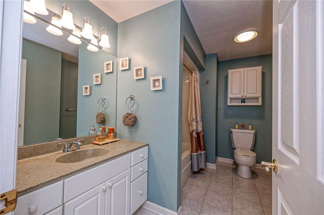 145 Village, Cranberry Twp, PA 16066