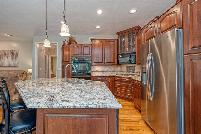 145 Village, Cranberry Twp, PA 16066