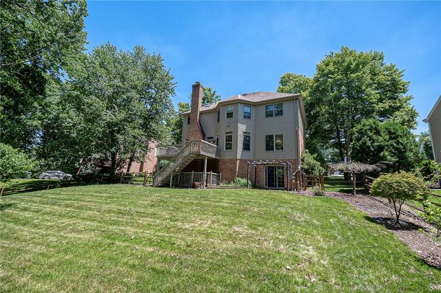 145 Village, Cranberry Twp, PA 16066