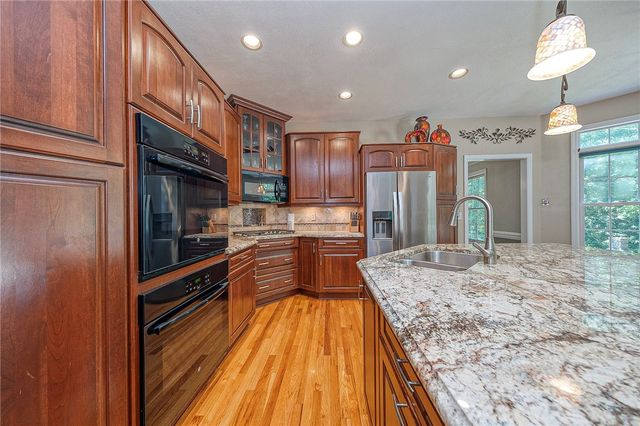 145 Village, Cranberry Twp, PA 16066
