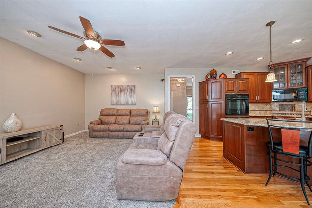 145 Village, Cranberry Twp, PA 16066