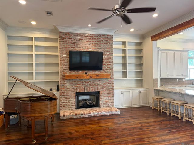 11752 Petit Pierre Ave, Baton Rouge, LA 70810