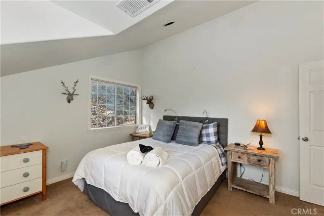 27832 St Bernard, Lake Arrowhead, CA 92352