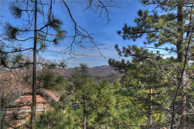 27832 St Bernard, Lake Arrowhead, CA 92352