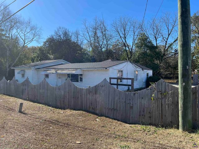 4941 Log Cabin Drive, Macon, GA 31206