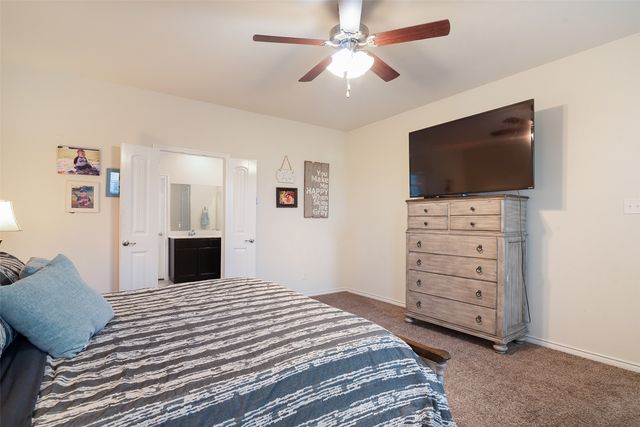 1733 Beasley Street, Van Alstyne, TX 75495