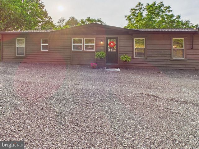 3997 TRONE RD, Glenville, PA 17329