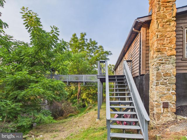 3997 TRONE RD, Glenville, PA 17329