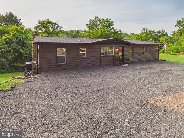 3997 TRONE RD, Glenville, PA 17329