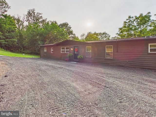 3997 TRONE RD, Glenville, PA 17329