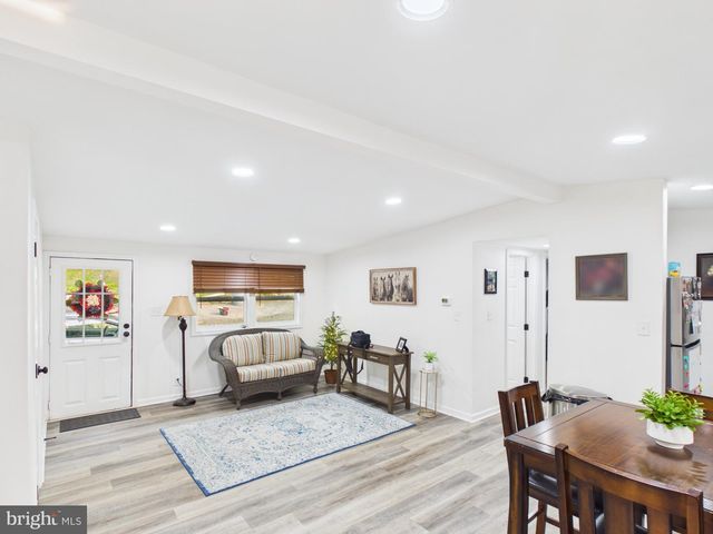 3997 TRONE RD, Glenville, PA 17329