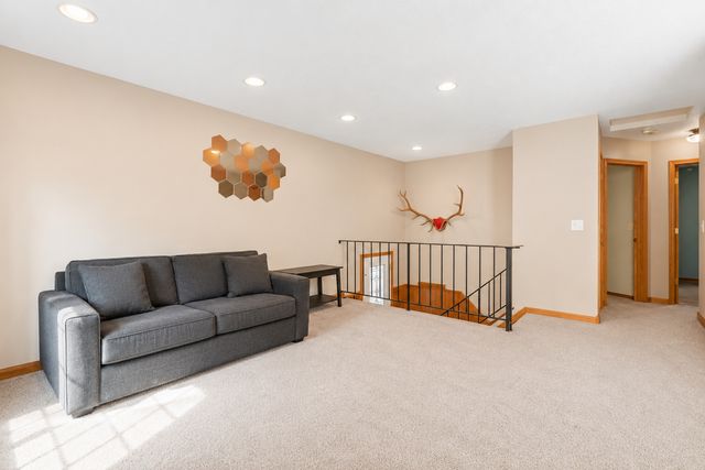31050 Foster Avenue, Stacy, MN 55079