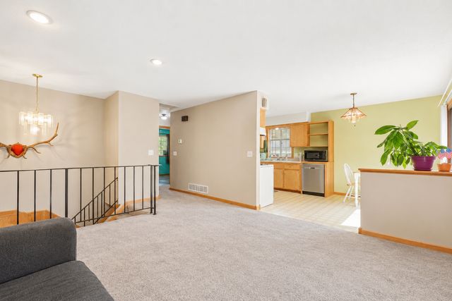 31050 Foster Avenue, Stacy, MN 55079