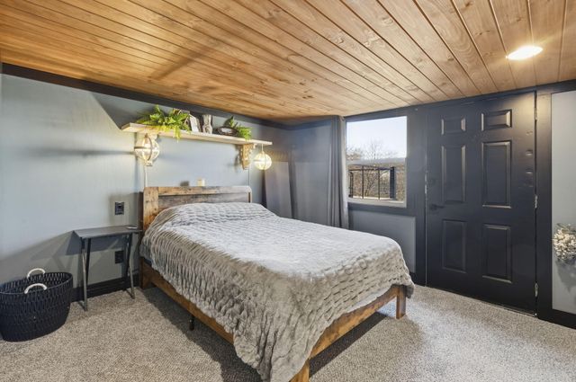 117 Hidden Bluff Road, Blue Eye, MO 65611