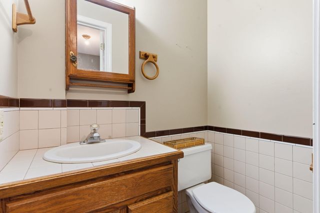 117 Hidden Bluff Road, Blue Eye, MO 65611