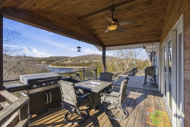 117 Hidden Bluff Road, Blue Eye, MO 65611