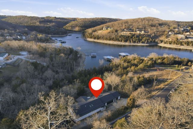 117 Hidden Bluff Road, Blue Eye, MO 65611