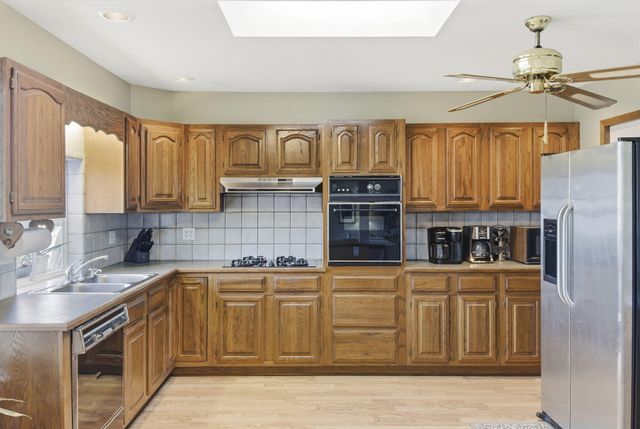 117 Hidden Bluff Road, Blue Eye, MO 65611