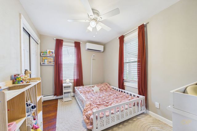 38 Little Neck Ave, Swansea, MA 02777