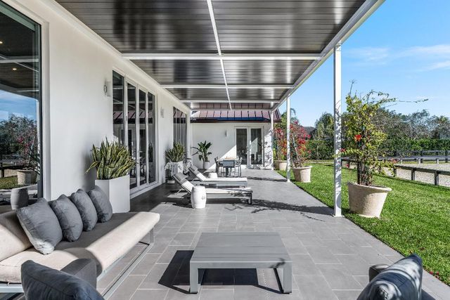 2889 Appaloosa Trail, Wellington, FL 33414