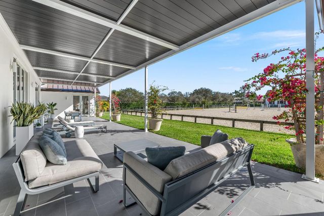 2889 Appaloosa Trail, Wellington, FL 33414