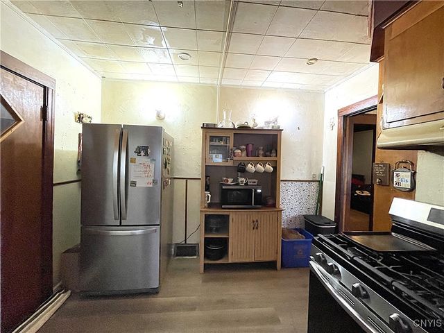 220 West Yates Street, Dewitt, NY 13057