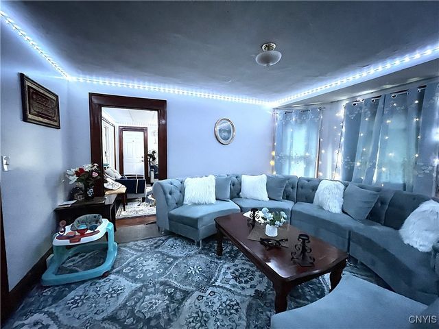 220 West Yates Street, Dewitt, NY 13057