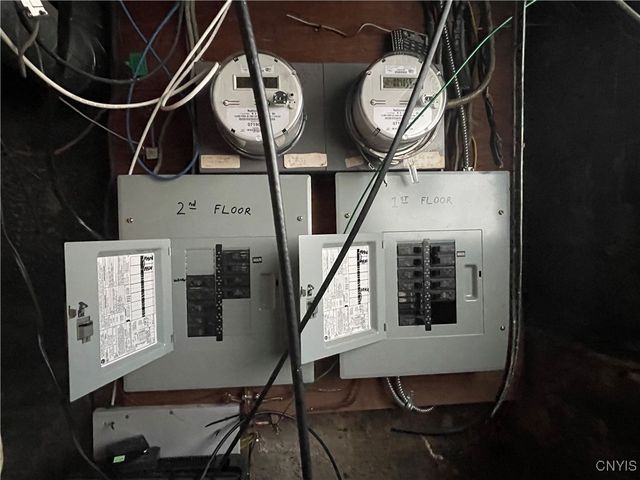 220 West Yates Street, Dewitt, NY 13057