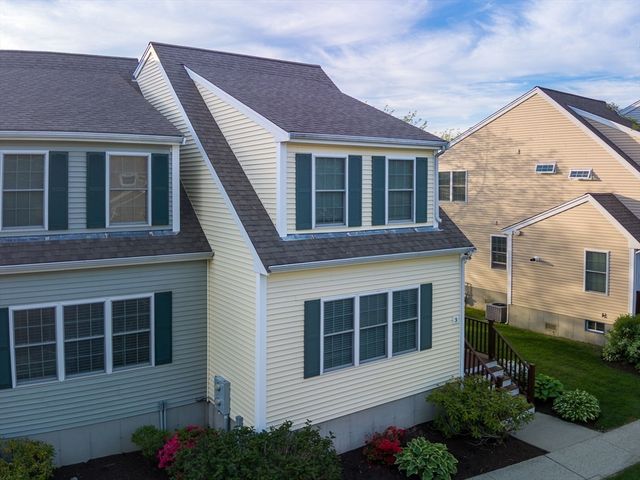 3 Carleton Street 3, Wareham, MA 02558