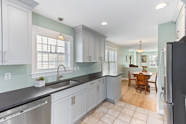 3 Carleton Street 3, Wareham, MA 02558