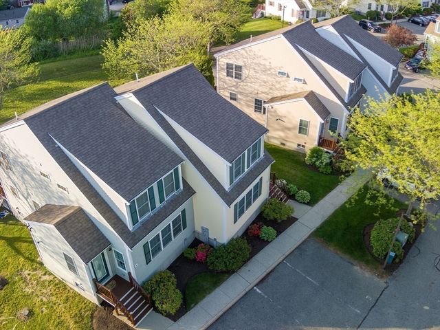 3 Carleton Street 3, Wareham, MA 02558