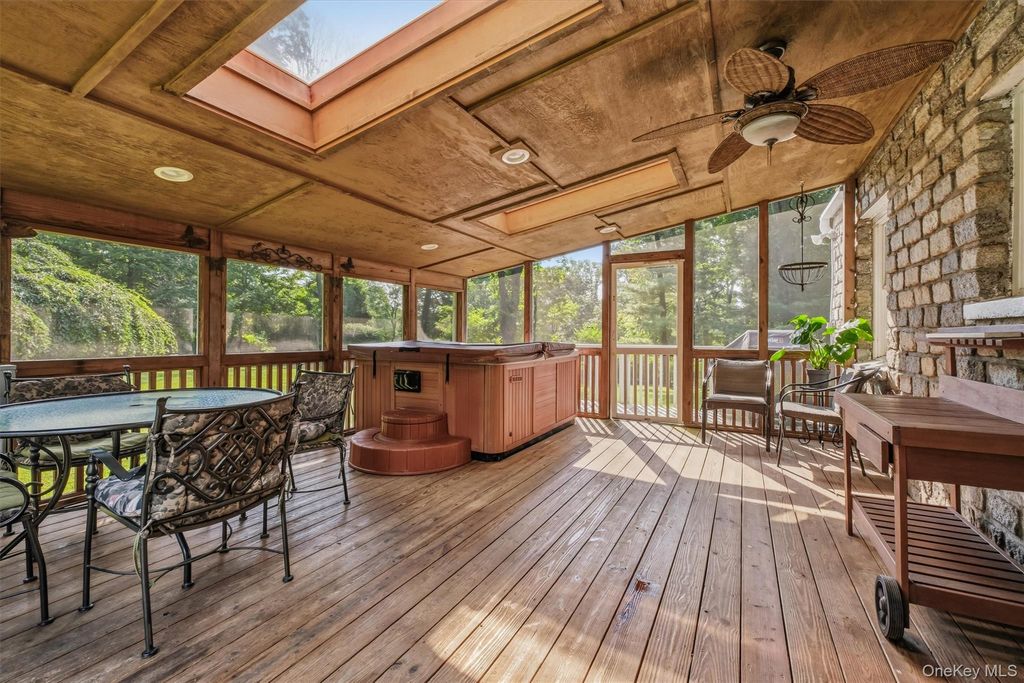 811 Farmers Mills Road, Carmel, NY 10512 — photo 3