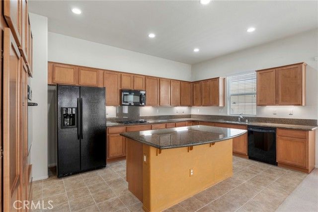 6212 Pinion Ranch, Bakersfield, CA 93306