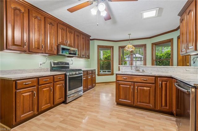 101 Marine CIR, Yorktown, VA 23692