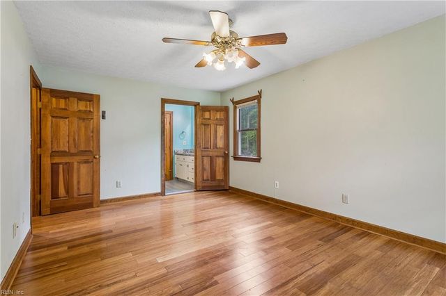 101 Marine CIR, Yorktown, VA 23692